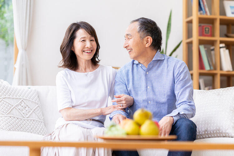 術後補助療法の候補者は誰ですか?